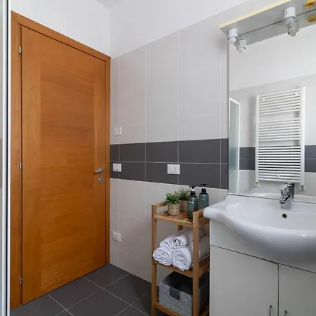 Your Retreat In - Venezia Comoda A Due Passi דירה מסטרה